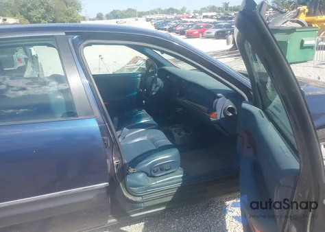 1998 Buick Park Avenue from USA, damaged, VIN 1G4CW52K5W4635106